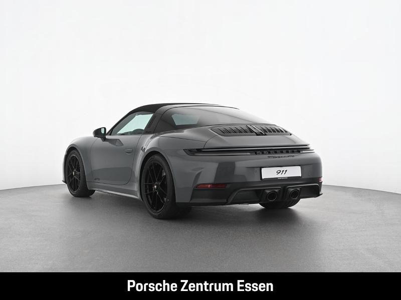 Neu Porsche 992 541 PS (397 kW) 2025 Grau Coupé