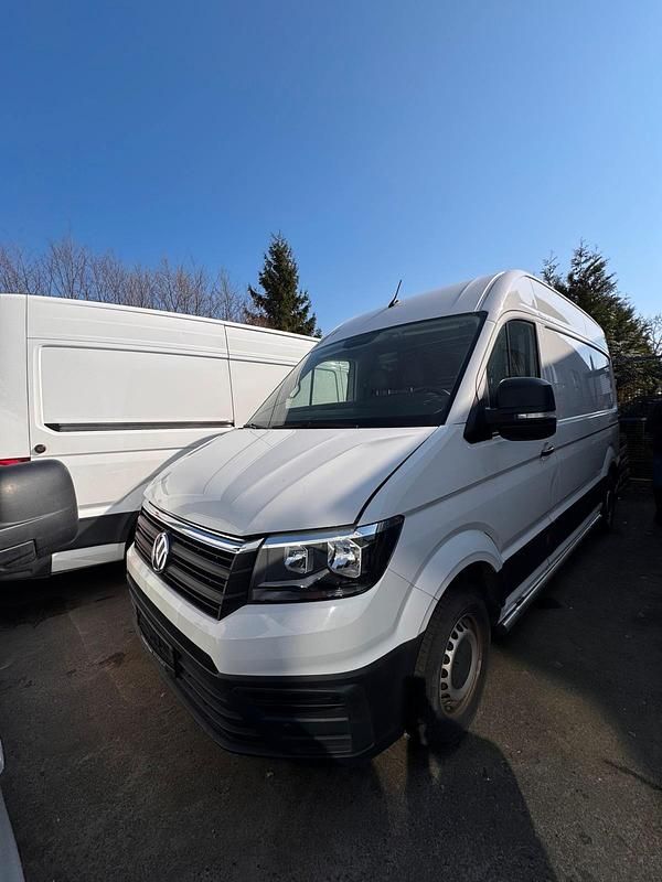 Gebraucht VW Crafter 102 PS (75 kW) 2019 Weiß Van