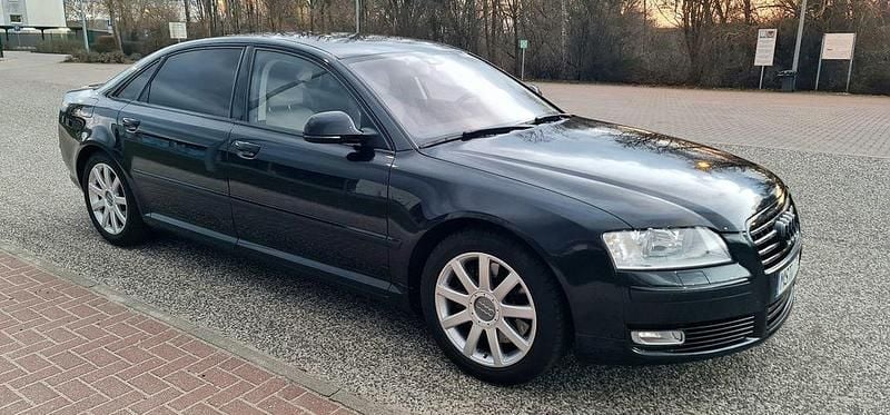 Gebraucht Audi A8L Ambiente 349 PS (256 kW) 2009 Schwarz Limousine
