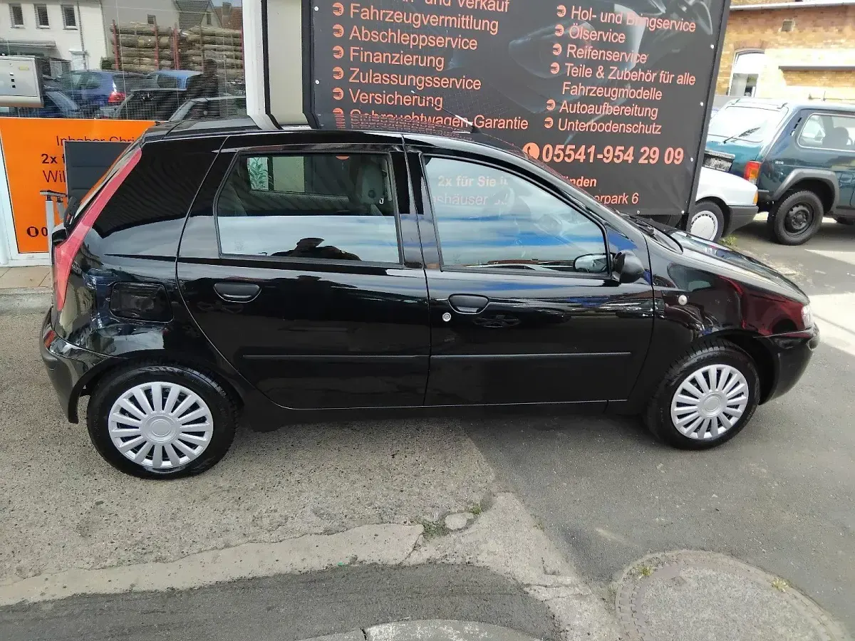 Gebraucht Fiat Punto 60 PS (44 kW) 2003 Schwarz Kleinwagen