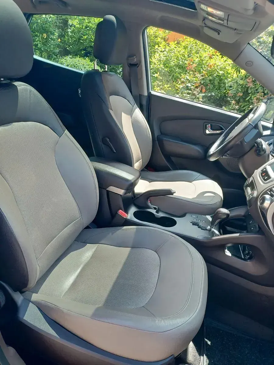 Gebraucht Hyundai ix35 Premium 184 PS (135 kW) 2012 Weiß SUV