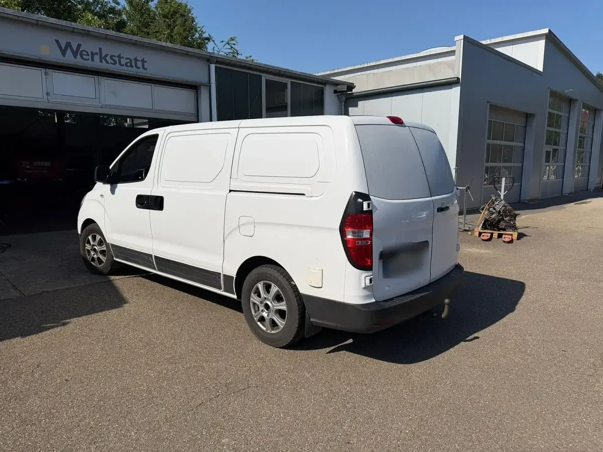 Gebraucht Hyundai H-1 170 PS (125 kW) 2008 Van / Kleinbus
