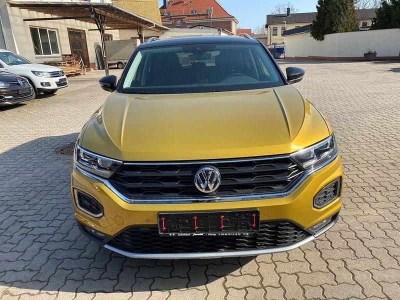 Gebraucht VW T-Roc IQ Drive 116 PS (85 kW) 2019 Gelb SUV