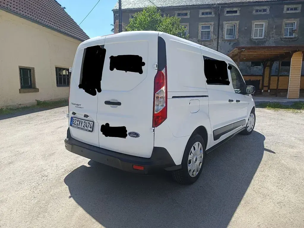 Gebraucht Ford Transit Connect 101 PS (74 kW) 2019 Weiß Van / Kleinbus