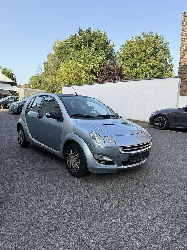 Rot Gebraucht 2006 Smart ForFour Kleinwagen | 1.599 € (Fairer Preis) - Bild 1/4