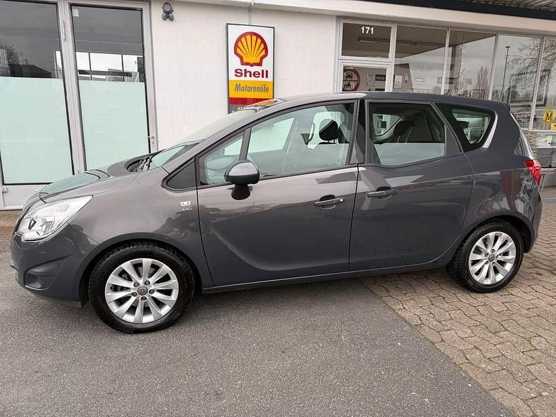 Gebraucht Opel Meriva Active 120 PS (88 kW) 2013 Grau Van / Kleinbus