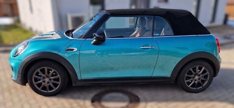 Gebraucht Mini Cooper 136 PS (100 kW) 2019 Blau Kleinwagen