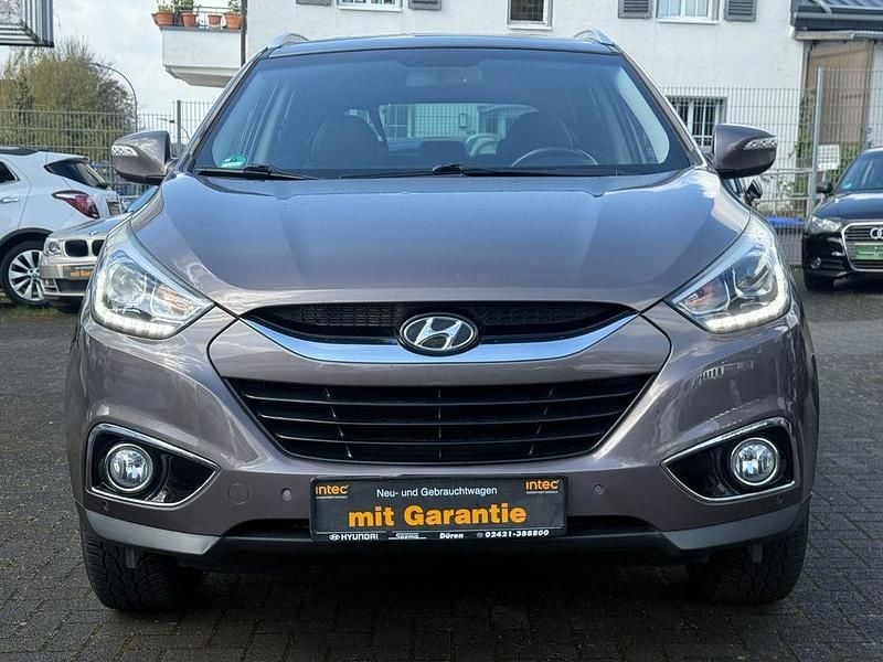 Gebraucht Hyundai ix35 Style 135 PS (99 kW) 2015 Braun SUV