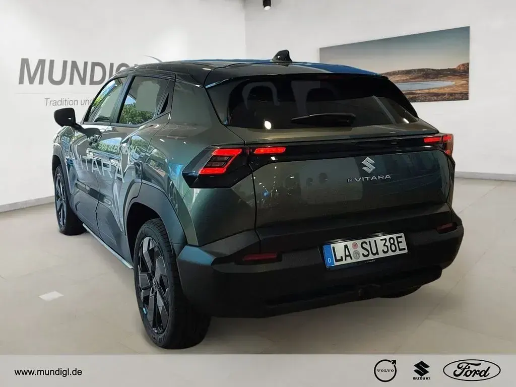 Neu Suzuki e-Vitara Comfort+ 135 kW (184 PS) 2026 Gruen SUV
