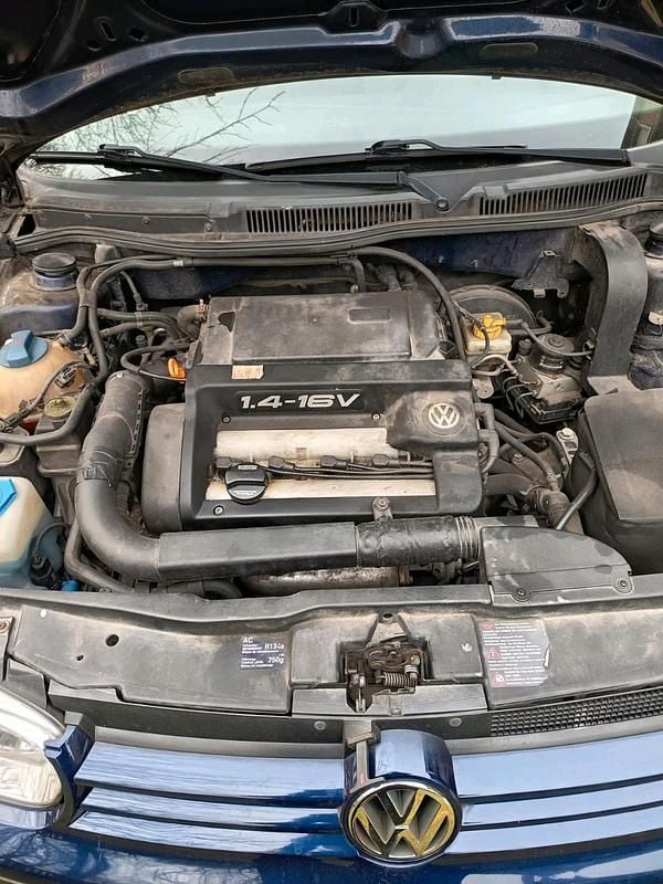 Gebraucht VW Golf IV 75 PS (55 kW) 1999 Blau Limousine