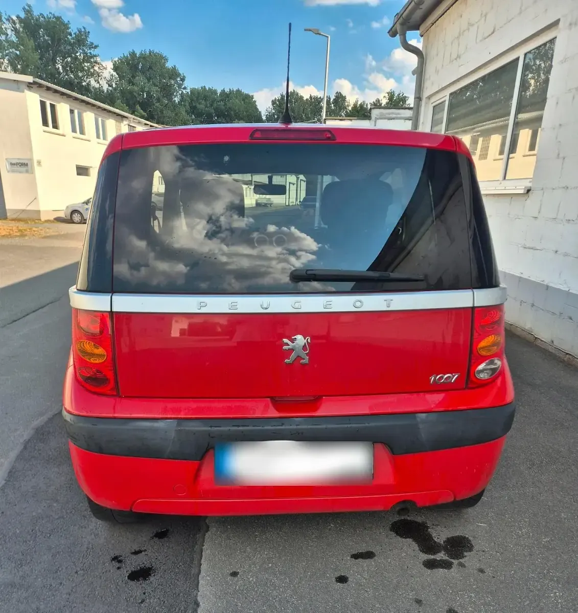 Gebraucht Peugeot 1007 74 PS (54 kW) 2007 Rot Van / Kleinbus