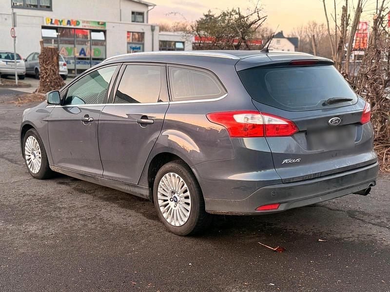 Gebraucht Ford Focus 150 PS (110 kW) 2012 Blau Kombi