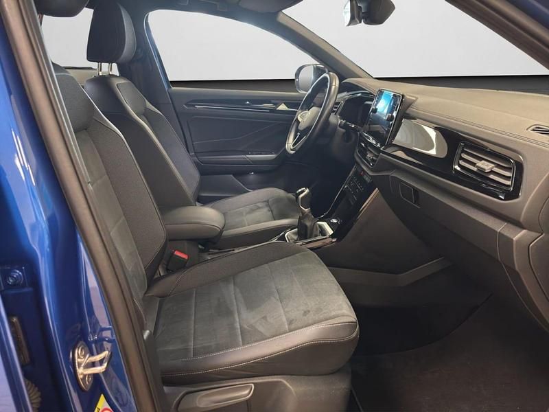 Gebraucht VW T-Roc Beats 110 PS (80 kW) 2022 Ravennablau metallic (metallic) SUV