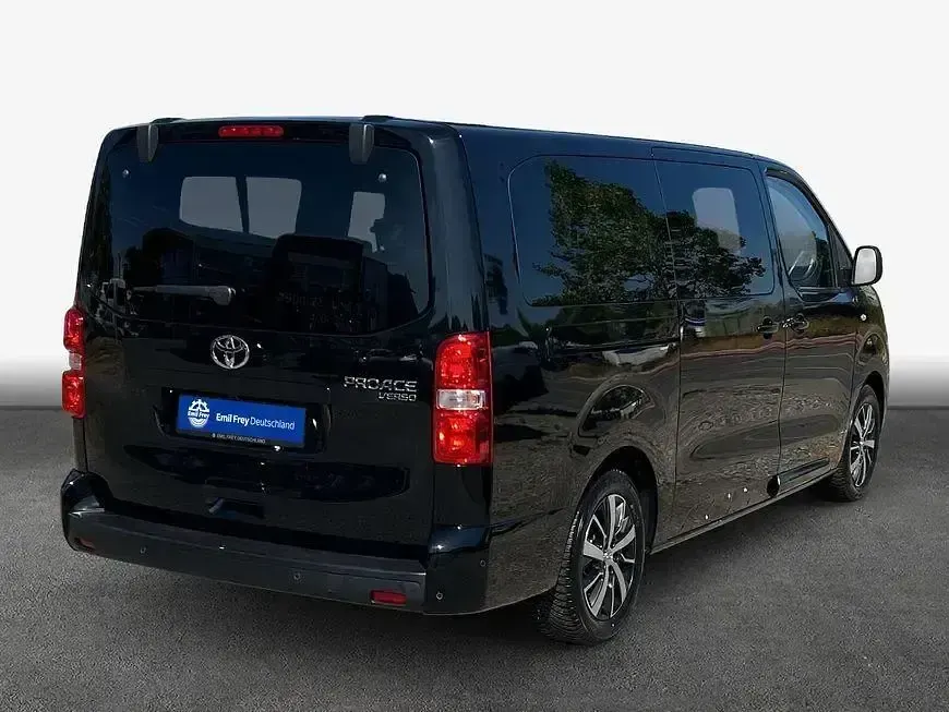 Gebraucht Toyota Proace Verso 177 PS (130 kW) 2025 Schwarz Kombi