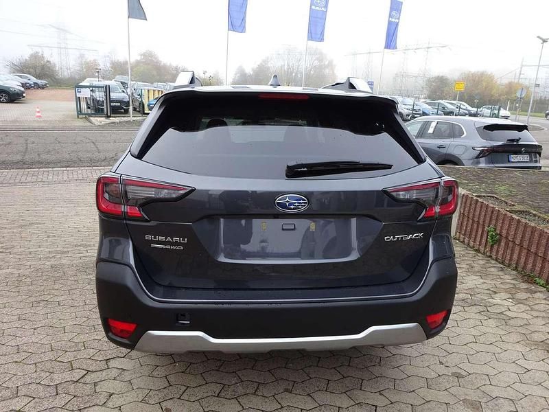 Neu Subaru Outback Platinum 169 PS (124 kW) 2025 Magnetite gray Kombi