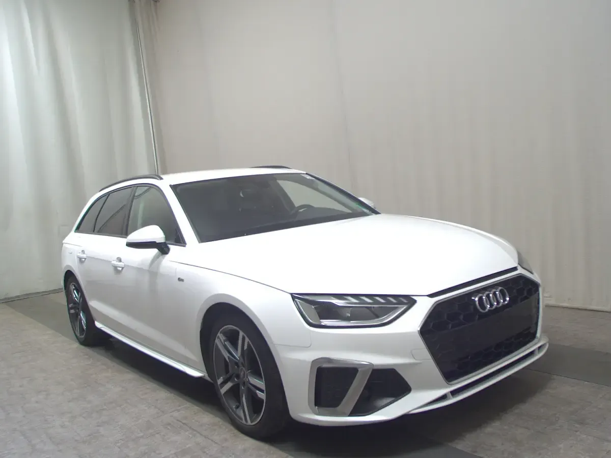 Occasion Audi A4 S-Line 204 ch (150 kW) 2022 Blanc Break