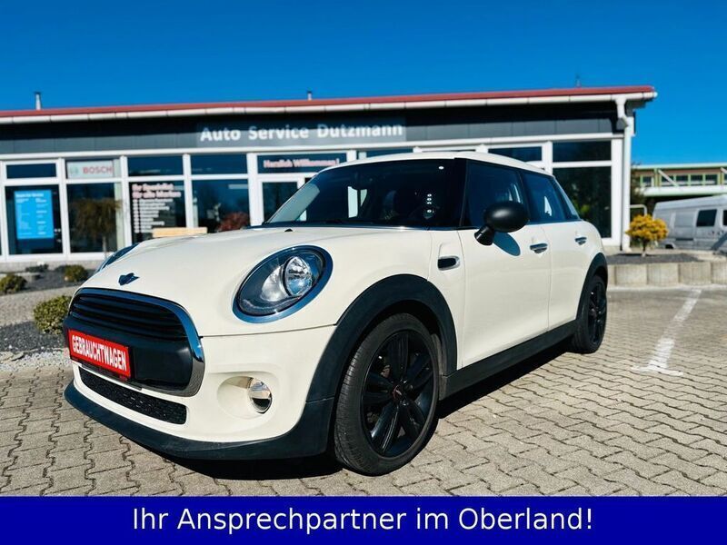 Weiß Gebraucht 2016 Mini ONE Kleinwagen | 13.980 € (Teuer) - Bild 1/4
