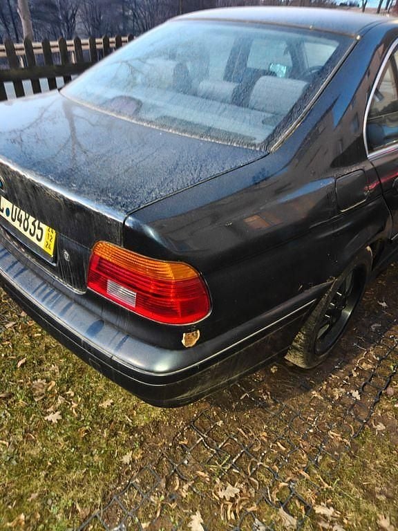 Gebraucht BMW 520 170 PS (125 kW) 2002 Blau Limousine