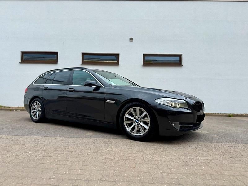 Usata BMW 520 184 CV (135 kW) 2012 Grigio Station wagon