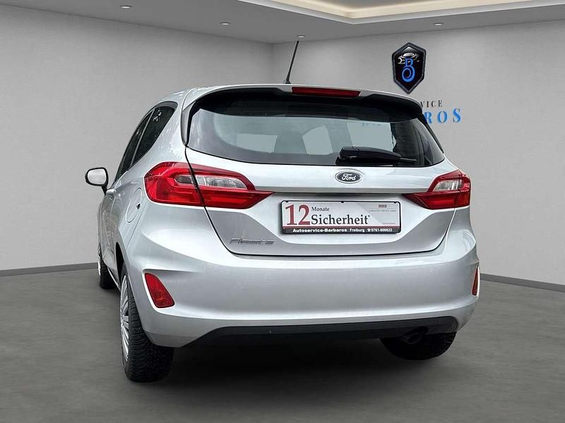 Gebraucht Ford Fiesta Cool & Sound Edition 71 PS (52 kW) 2018 Polarsilber metallic Kleinwagen