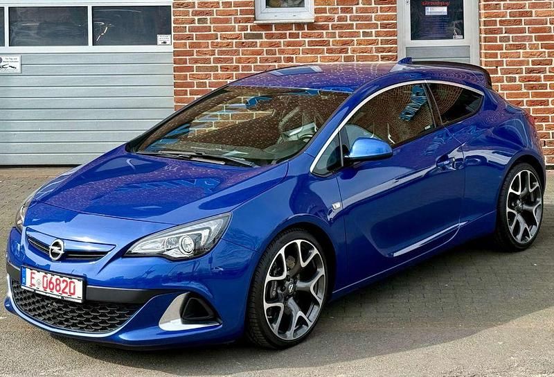 Gebraucht Opel Astra OPC 280 PS (205 kW) 2017 Flash blue Kombi