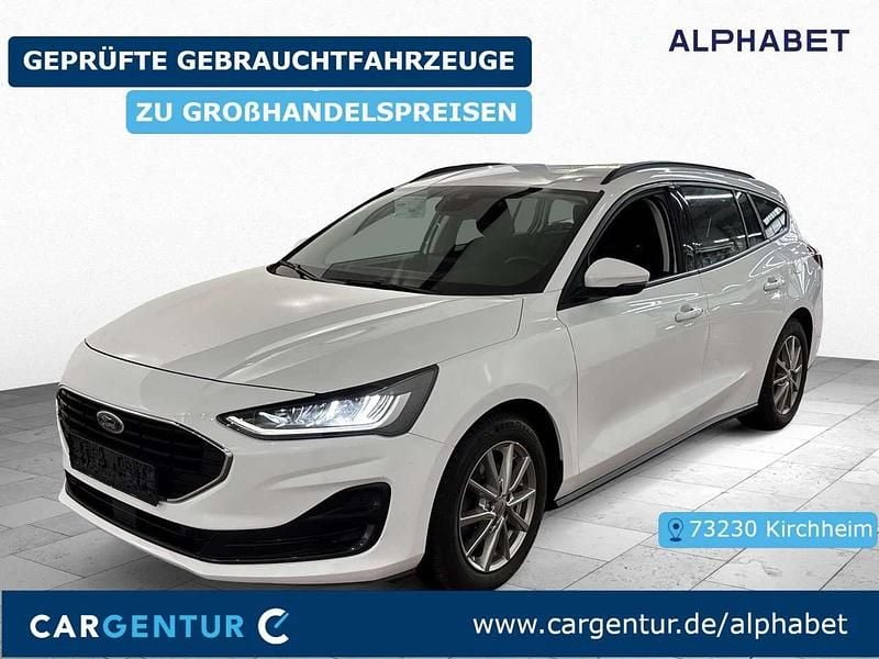 Frozen white Gebraucht 2022 Ford Focus Cool & Connect Kombi | 13.690 € (Superpreis) - Bild 1/2