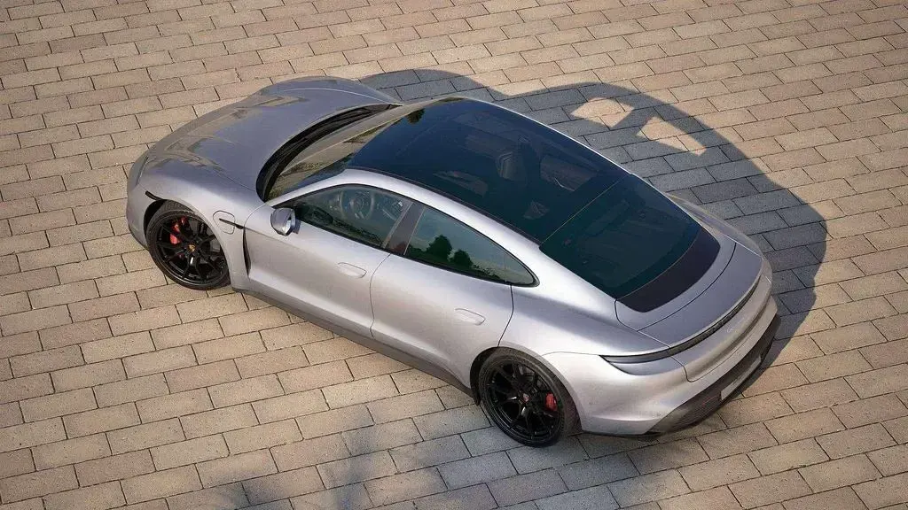 Gebraucht Porsche Taycan 4S 439 kW (598 PS) 2024 Silber Limousine