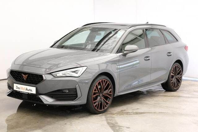 Grau metallic Gebraucht 2020 Cupra Leon Kombi | 28.990 € - Bild 1/4