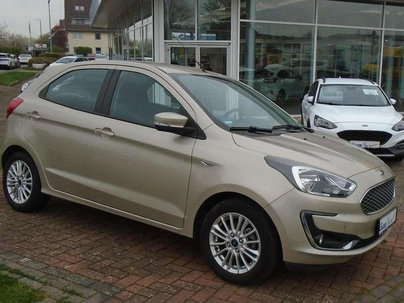 Gebraucht Ford Ka Cool & Connect 86 PS (63 kW) 2019 Weißgold metallic Limousine