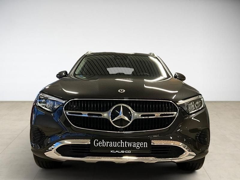 Gebraucht Mercedes GLC220 Advanced Plus 196 PS (144 kW) 2024 Grau SUV