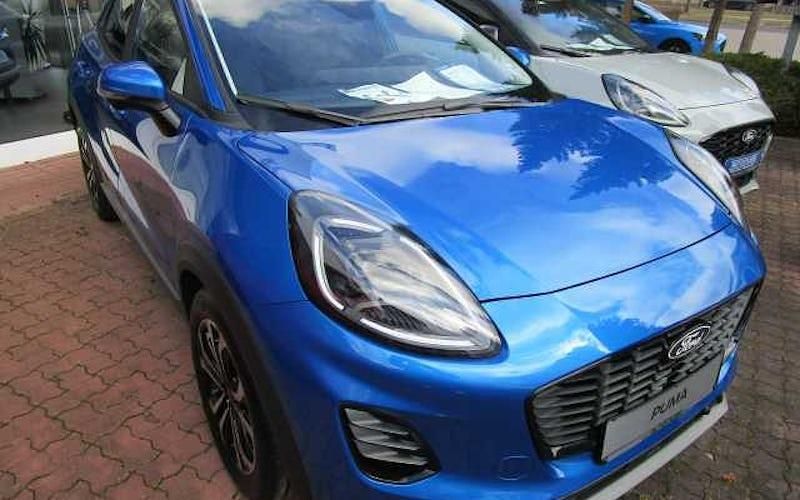 Blau Neu 2025 Ford Puma Gen-E Titanium SUV | 30.990 € - Bild 1/4