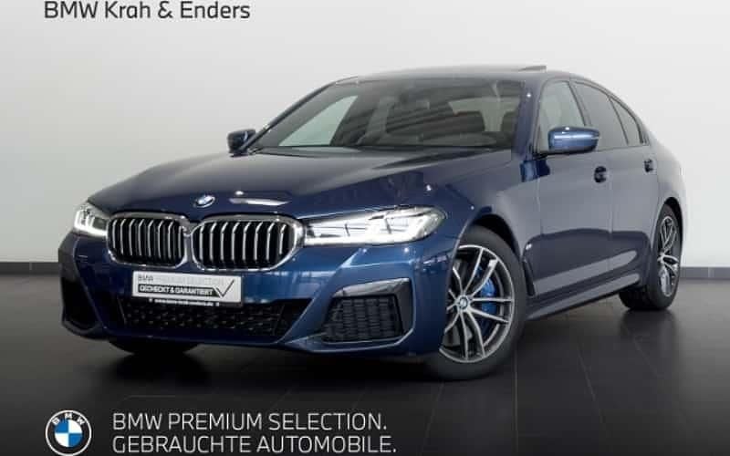 Blau Gebraucht 2022 BMW 540 Shadowline Limousine | 44.850 € (Fairer Preis) - Bild 1/4