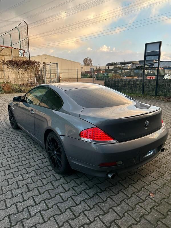 Gebraucht BMW 645 333 PS (244 kW) 2004 Grau Coupé