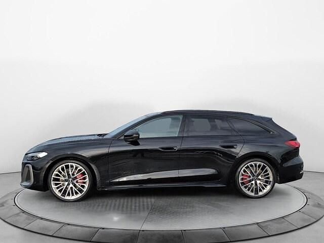 Gebraucht Audi A5 Ambiente 204 PS (150 kW) 2025 Mythosschwarz metallic Coupé