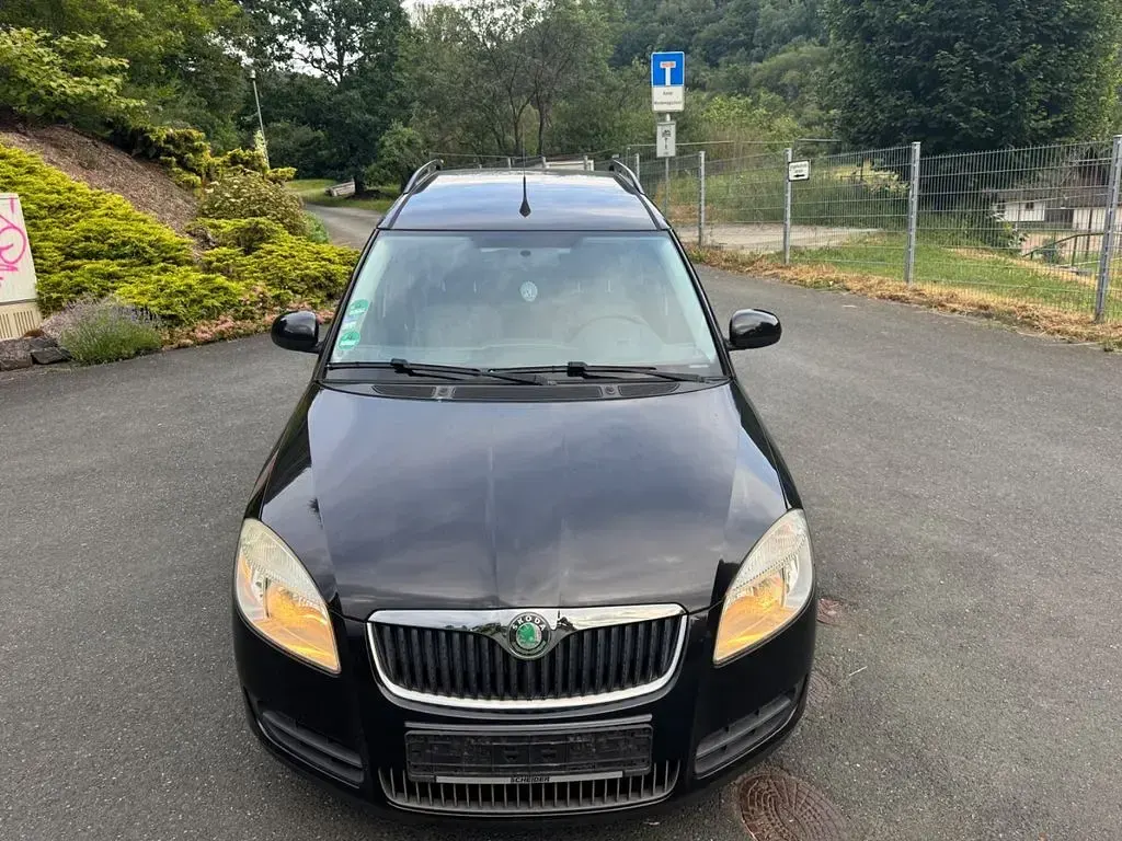 Gebraucht Skoda Roomster Plus Edition 69 PS (50 kW) 2010 Schwarz Van / Kleinbus