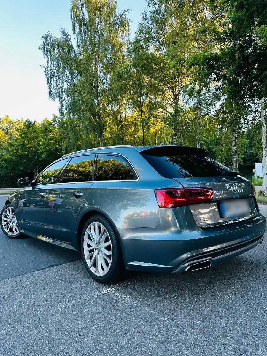 Gebraucht Audi A6 S-Line 320 PS (235 kW) 2015 Grau Kombi