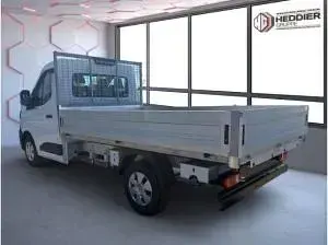 Neu Nissan Interstar 150 PS (110 kW) 2026 Weiß (mineral white (s)) Van