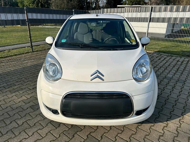 Gebraucht Citroën C1 68 PS (50 kW) 2010 Weiß Kleinwagen