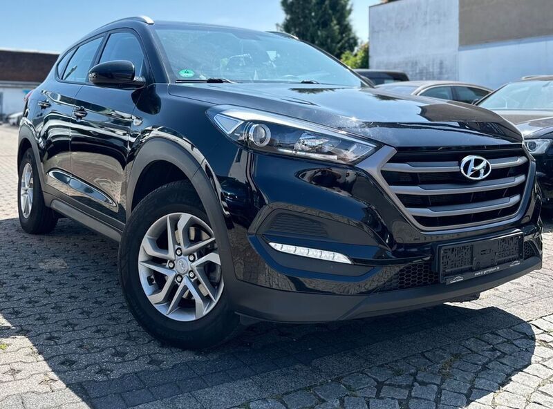Schwarz Gebraucht 2018 Hyundai Tucson Classic SUV | 13.798 € (Fairer Preis) - Bild 1/4