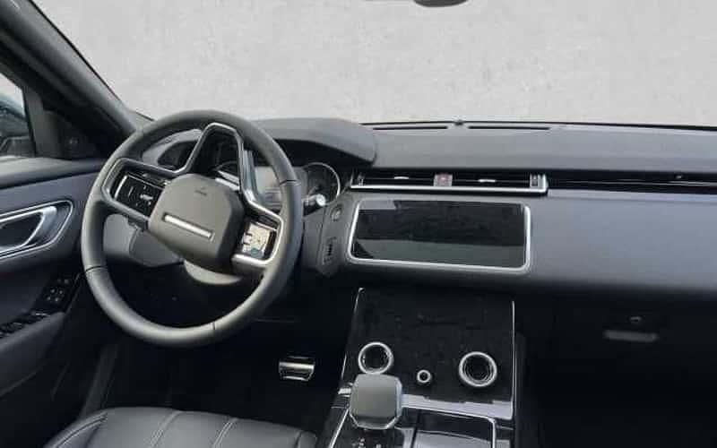 Gebraucht Land Rover Range Rover Velar SE Dynamic 304 PS (223 kW) 2024 Portofinoblue metallic SUV