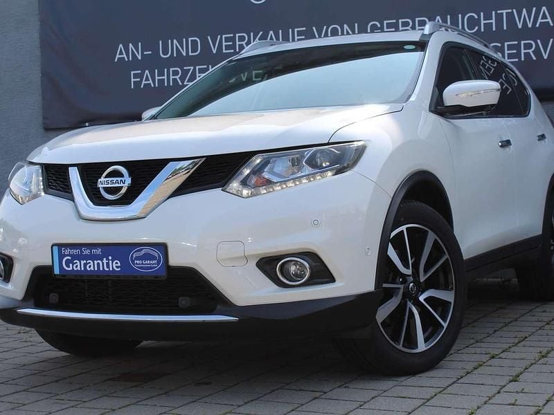 Weiß Gebraucht 2017 Nissan X-Trail SUV | 14.200 € (Guter Preis) - Bild 1/4