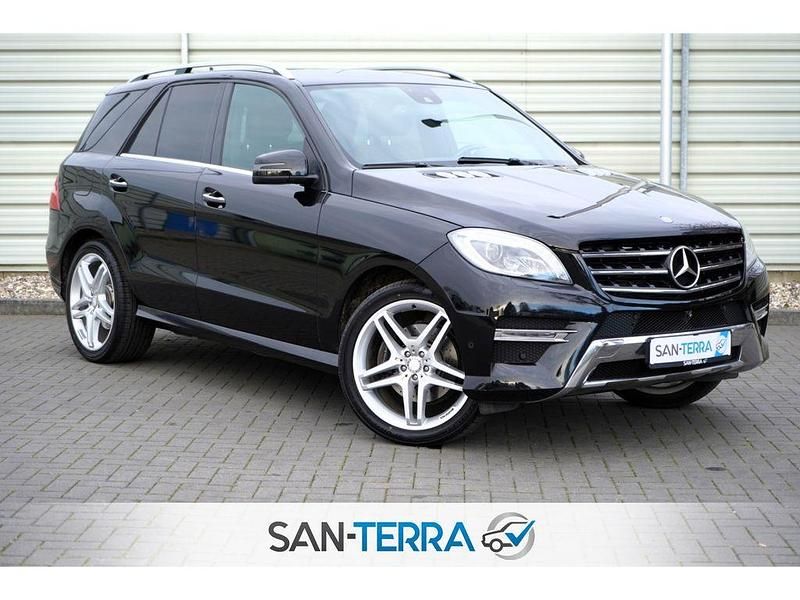 Schwarz Gebraucht 2013 Mercedes ML350 SUV | 18.699 € (Guter Preis) - Bild 1/4
