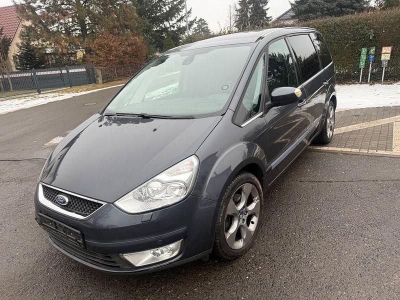 Grau Gebraucht 2010 Ford Galaxy Van / Kleinbus | 3.500 € (Superpreis) - Bild 1/4