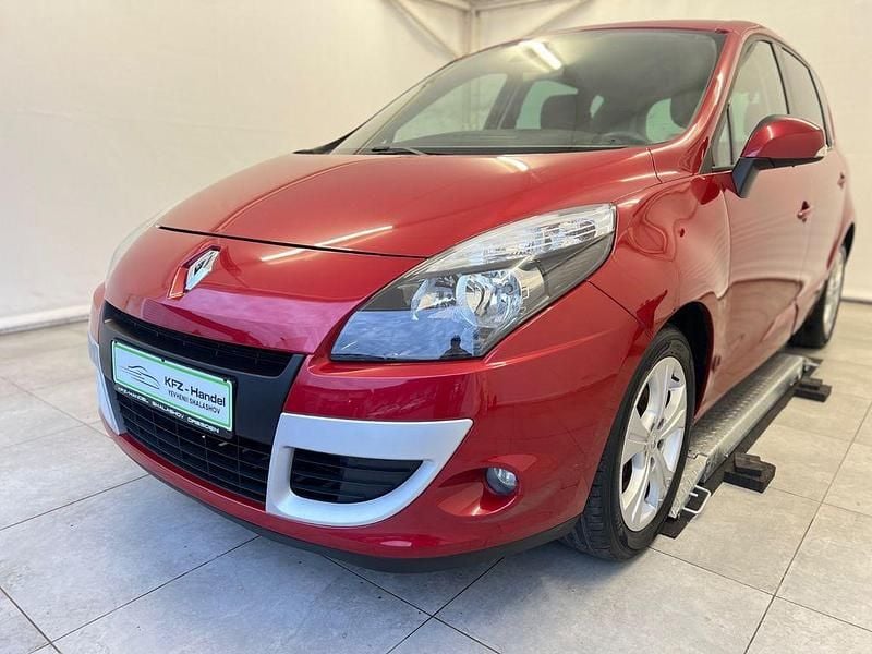 Gebraucht 2010 Renault Scénic III Dynamique Van / Kleinbus | 4.270 € (Fairer Preis) - Bild 1/4
