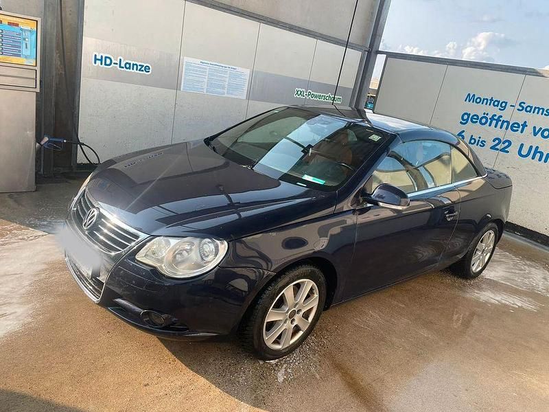Blau Gebraucht 2007 VW Eos Cabrio | 3.000 € (Fairer Preis) - Bild 1/4
