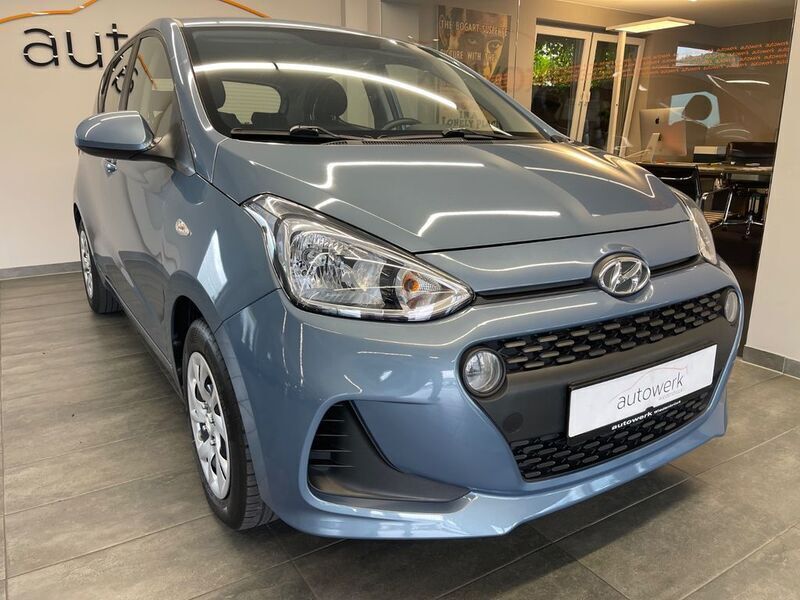 Blau Gebraucht 2019 Hyundai i10 Kleinwagen | 12.999 € (Etwas zu teuer) - Bild 1/4