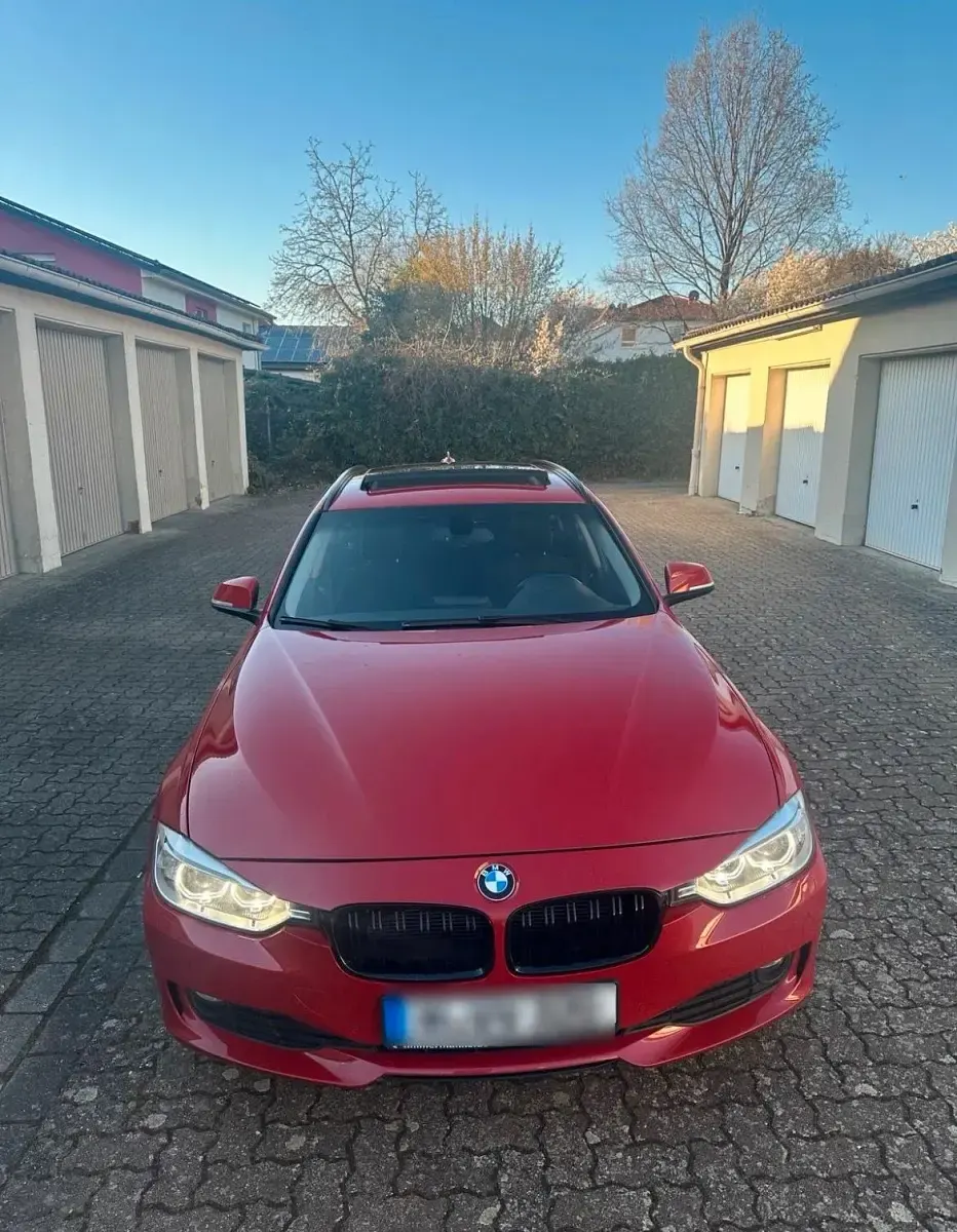 Gebraucht BMW 320 184 PS (135 kW) 2014 Rot Kombi