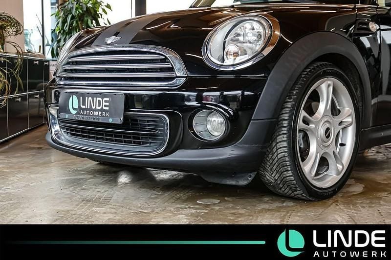 Gebraucht Mini Cooper Pepper 98 PS (72 kW) 2011 Schwarz Kleinwagen