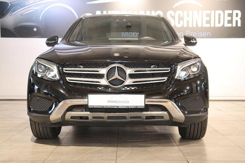 Gebraucht Mercedes GLC250 204 PS (150 kW) 2016 Schwarz SUV