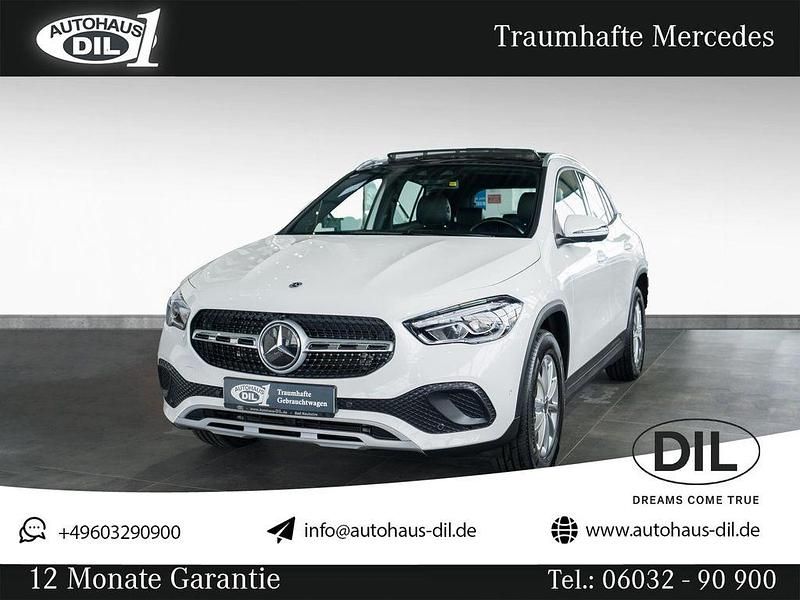 Gebraucht Mercedes GLA200 163 PS (119 kW) 2020 Polarweiss SUV